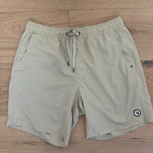 Vuori Kore Shorts - Kashew